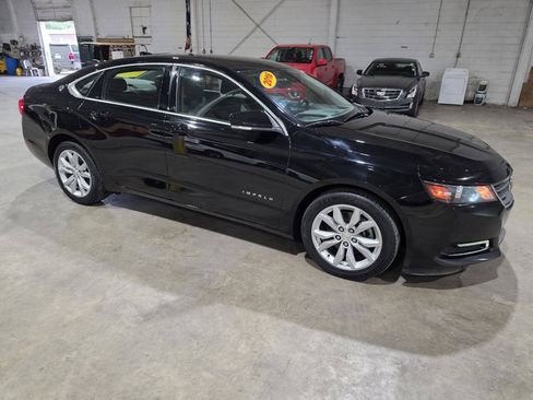 Used 2019 Chevrolet Impala LT FWD image 16