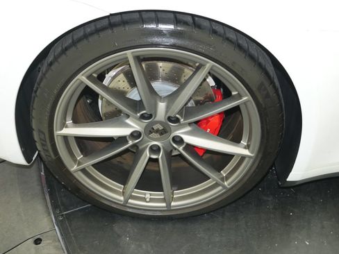 Certified 2020 Porsche 911 Carrera 4S AWD/4WD image 16