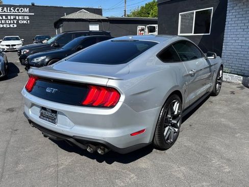 Used 2018 Ford Mustang GT Premium RWD image 37