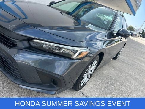 Used 2023 Honda Civic LX image 4