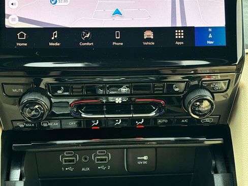 New 2025 Jeep Grand Cherokee Limited image 12