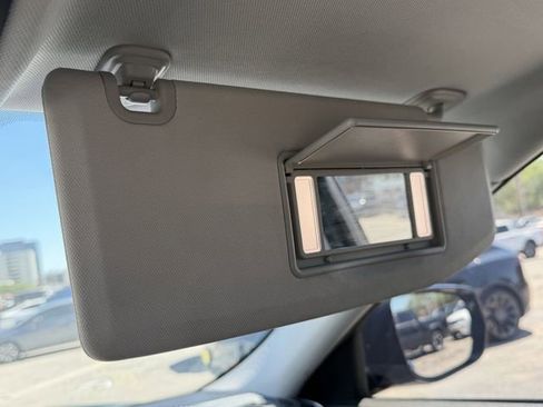 Used 2024 Jeep Grand Cherokee L Limited w/ Black Appearance Package image 28