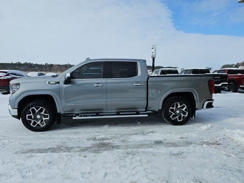 Used 2023 GMC Sierra 1500 SLT w/ SLT Premium Package image 2