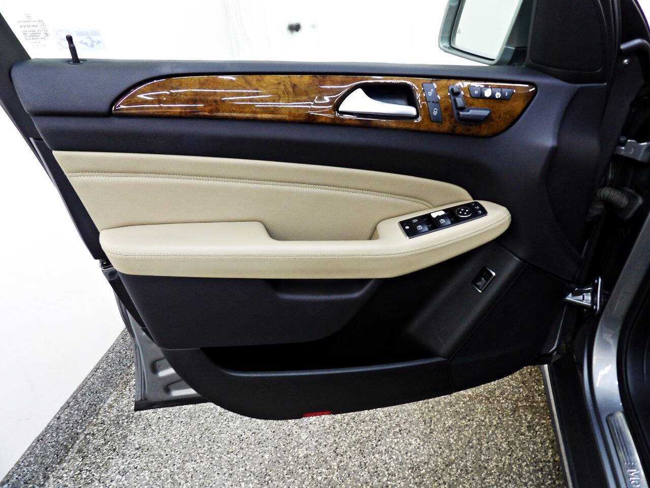 Used 2015 Mercedes-Benz ML 350 2WD image 7