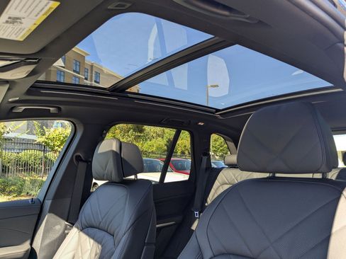 New 2026 BMW X5 xDrive40i w/ M Sport Package image 17