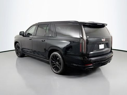 Used 2025 Cadillac Escalade ESV Premium Luxury w/ Touring Package AWD/4WD image 5