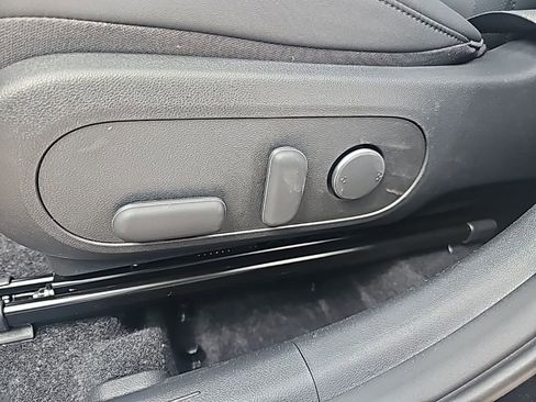 New 2026 Hyundai Kona SEL Premium AWD/4WD image 13