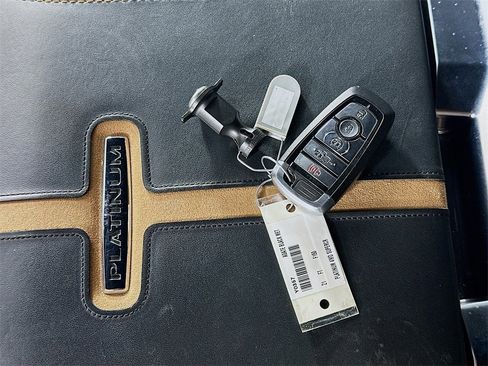 Used 2021 Ford F150 Platinum w/ Equipment Group 701A High image 36