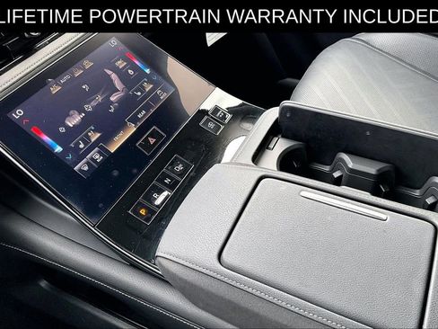 Certified 2025 INFINITI QX80 Luxe image 18