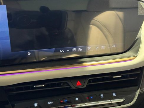 New 2026 Buick Envision Avenir image 20