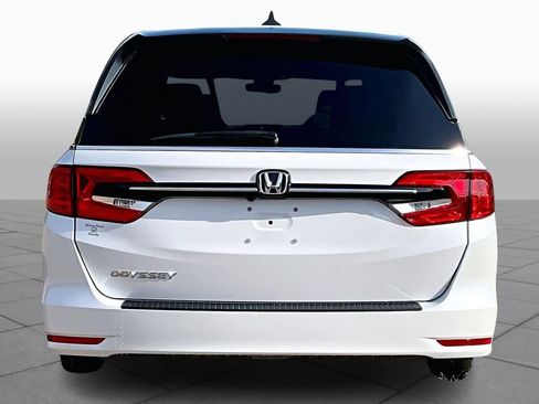 Used 2023 Honda Odyssey EX-L image 4