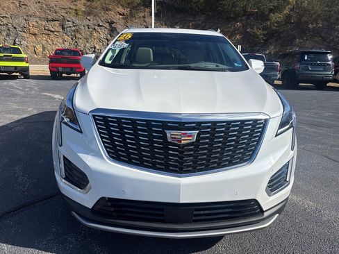 Used 2025 Cadillac XT5 Premium Luxury image 8