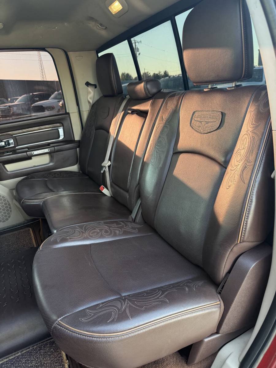 Used 2017 RAM 3500 Laramie Longhorn AWD/4WD image 11