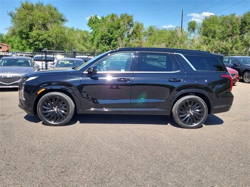 Used 2024 Hyundai Palisade Calligraphy image 10