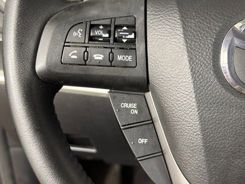 Used 2012 MAZDA MAZDA3 i Touring FWD image 24