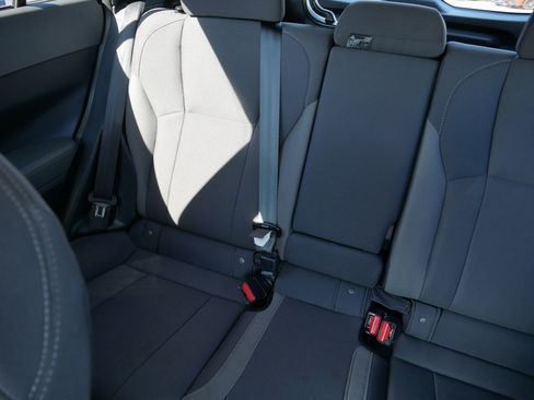 Used 2025 Subaru Crosstrek 2.0i Premium AWD/4WD image 12