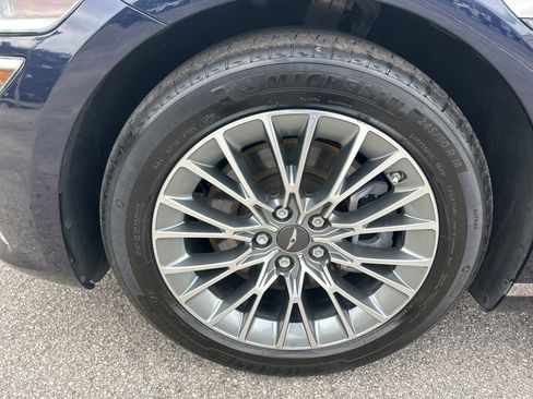 Used 2024 Genesis G80 2.5T image 17