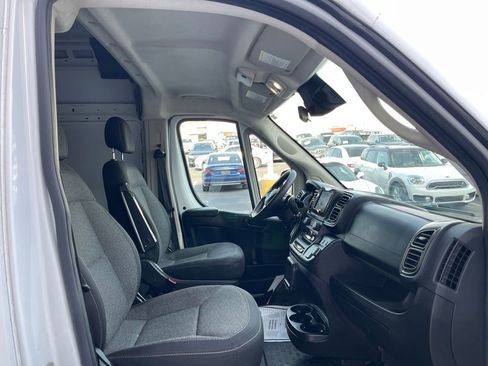 Used 2022 RAM ProMaster 2500 image 28