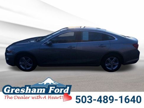 Used 2024 Chevrolet Malibu LS image 2