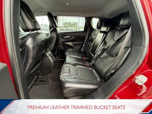 Used 2021 Jeep Cherokee Latitude Lux w/ Comfort/Convenience Group FWD image 13