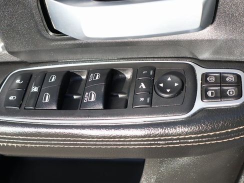 Used 2023 RAM 3500 Big Horn w/ Night Edition image 17