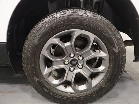 Used 2023 Ford Maverick XLT w/ Equipment Group 300A Standard image 23