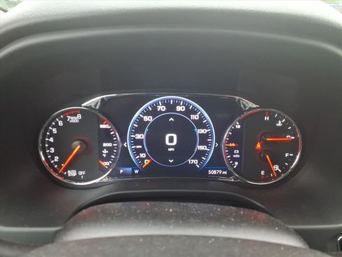 Used 2023 GMC Acadia AT4 w/ Technology Package image 15