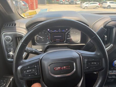 Used 2021 GMC Sierra 1500 AT4 w/ AT4 Value Package AWD/4WD image 13
