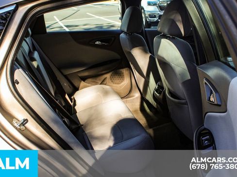 Used 2024 Chevrolet Malibu LT image 18