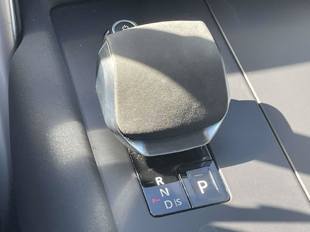 Used 2023 Land Rover Discovery S R-Dynamic AWD/4WD image 21