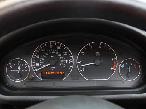 Used 2002 BMW Z3 3.0i image 27