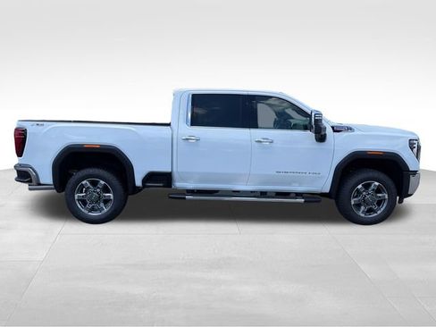 New 2026 GMC Sierra 2500 SLT w/ SLT Premium Package AWD/4WD image 8