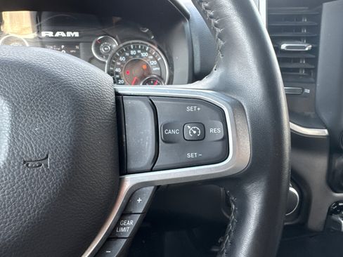 Used 2024 RAM 2500 Big Horn w/ Bed Utility Group image 27