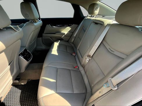 Used 2017 Cadillac XTS Luxury w/ Driver Awareness Package image 21