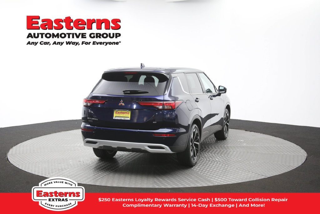 Used 2024 Mitsubishi Outlander SE FWD image 41