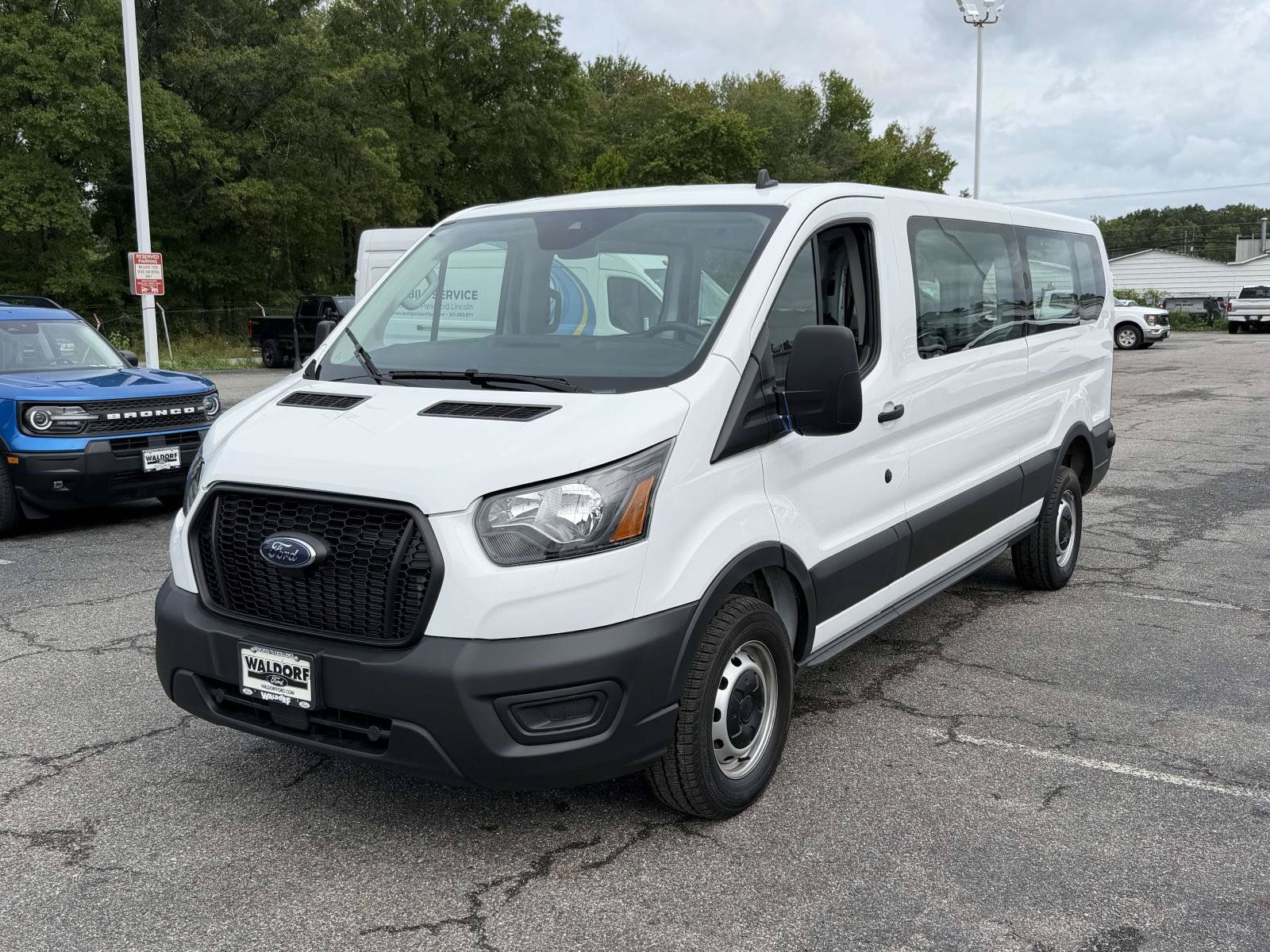 Certified 2024 Ford Transit 350 Low Roof RWD image 5