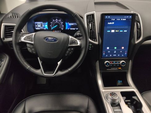 Used 2024 Ford Edge SEL image 22