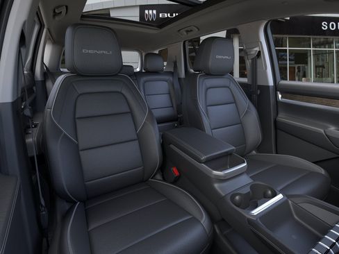 New 2026 GMC Terrain Denali w/ LPO, Black Badging Package AWD/4WD image 16