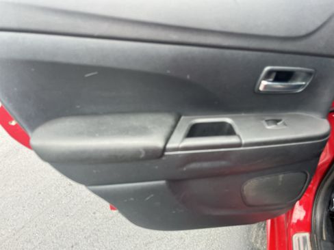 Used 2011 Mitsubishi Outlander Sport ES FWD image 32