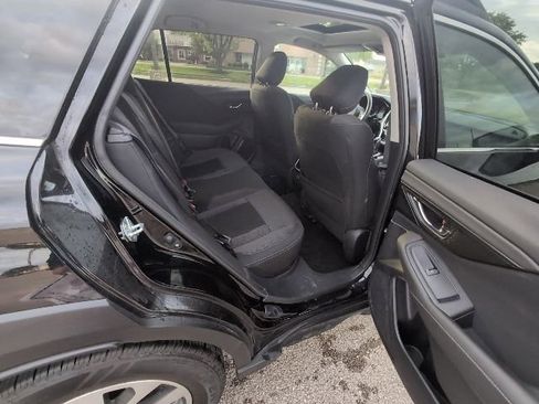 Used 2024 Subaru Outback Premium AWD/4WD image 5