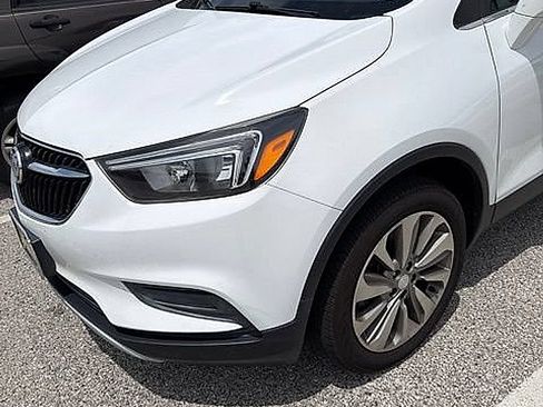 Used 2019 Buick Encore Preferred AWD/4WD image 3