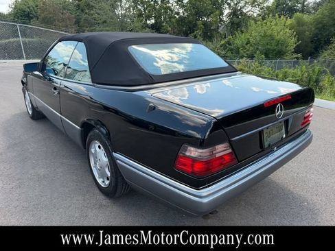 Used 1995 Mercedes-Benz E 320 Convertible image 5