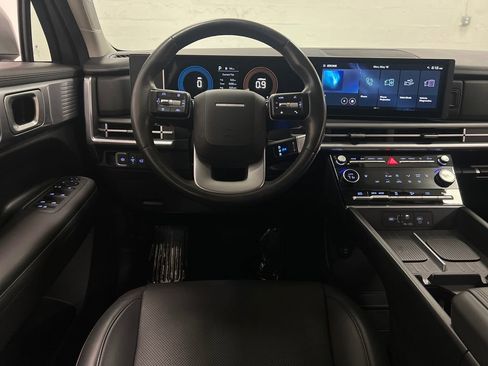 Used 2024 Hyundai Santa Fe SEL FWD image 16