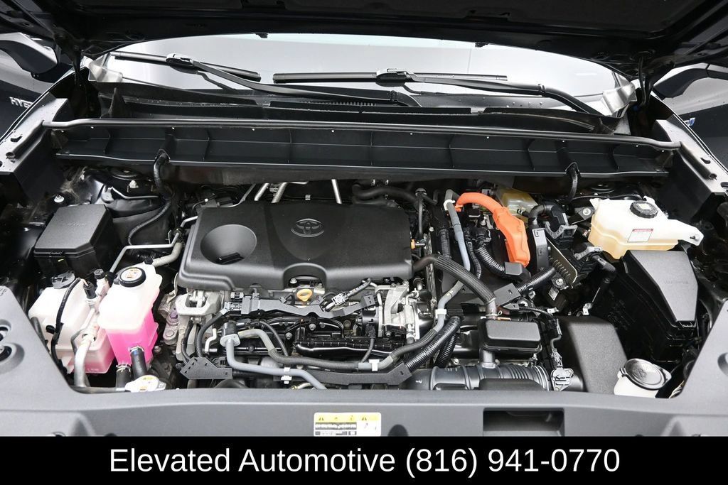 Used 2021 Toyota Highlander Platinum AWD/4WD image 20