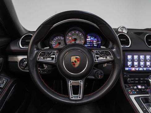 Certified 2022 Porsche 718 Boxster RWD image 46