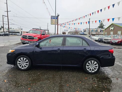 Used 2013 Toyota Corolla LE Special Edition image 4