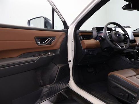 New 2026 Subaru Outback Touring XT image 9