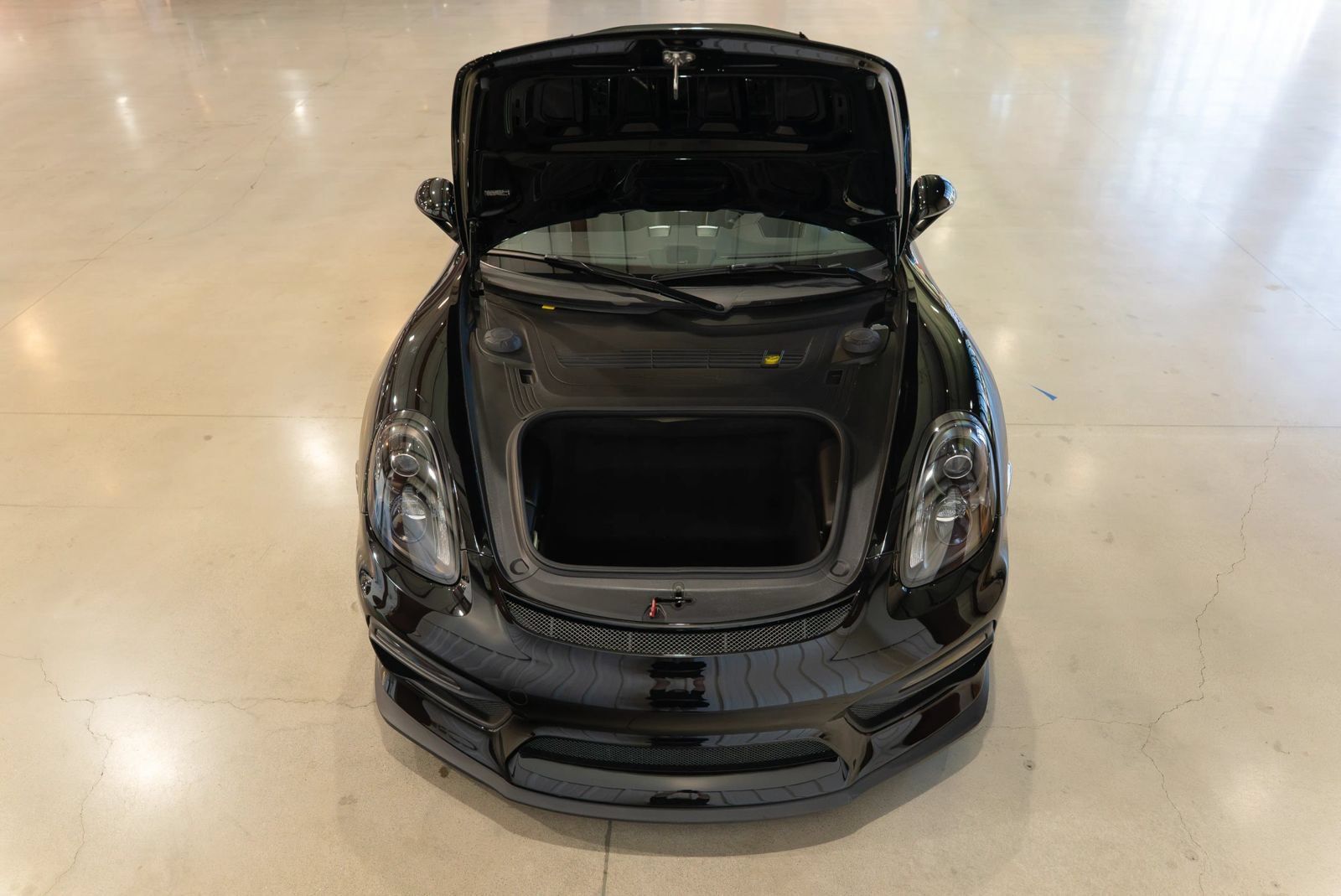 Used 2016 Porsche Cayman GT4 RWD image 40