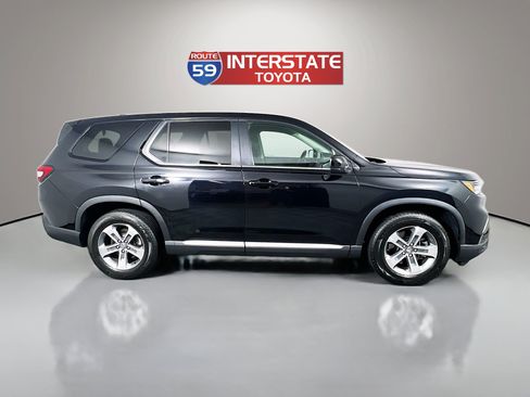 Used 2024 Honda Pilot EX-L image 4