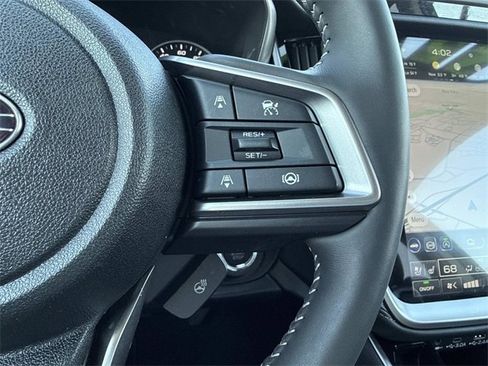 Used 2025 Subaru Outback Touring XT image 27